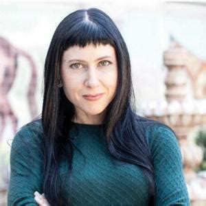 emily gullikson.
